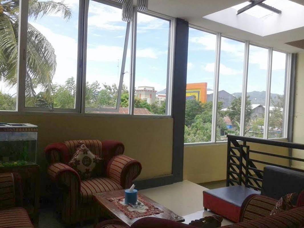 Eljie Hotel Syariah Gorontalo Exteriör bild
